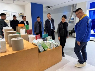 旌德縣招商團赴昆山平湖考察，助力化妝品批發(fā)產業(yè)升級